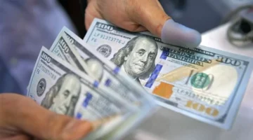 تراجع سعر الدولار في 8 بنوك والسوق الموازية بنهاية تعاملات الثلاثاء